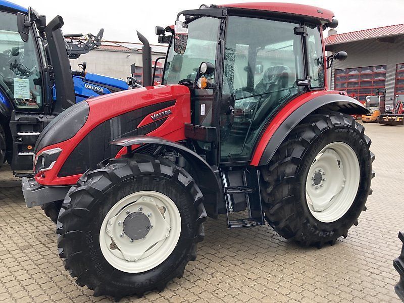 E-FARM: Valtra A85 - Trattore - id 1YTBVCW - Anno di costruzione: 2023 - Ore: 12,Potenza del motore: 85,Germania