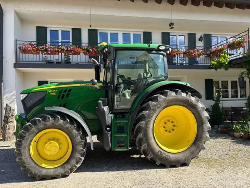 John Deere 6145 R Tractor €78,458