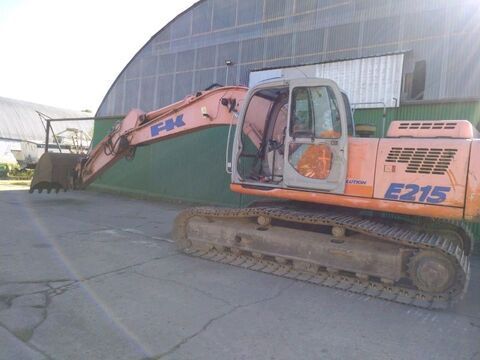 E-FARM: Fiat-Kobelco e215 evolution - Excavadora - id PKFV6UY - 18.800 € - Año: 2004 - Alemania
