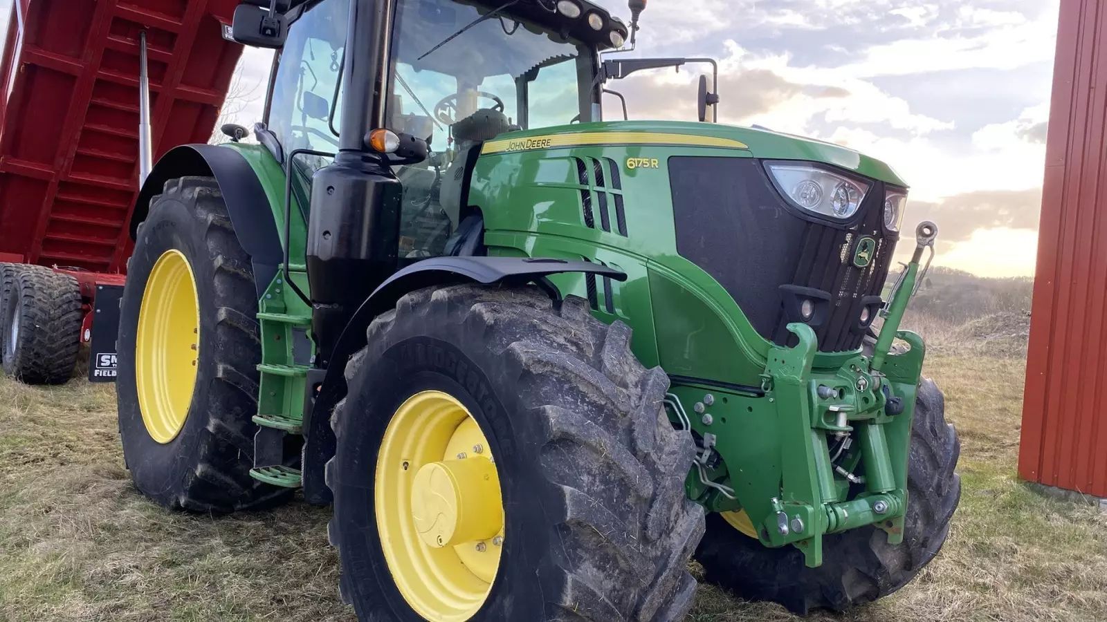 John Deere 6175 R Tracteur 76 147 €