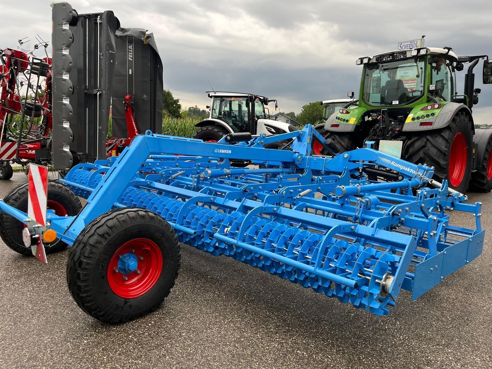 E-FARM: Lemken system - kompakter k 500 gfs - Seedbed combination - id QUXI2WC - €41,584 - Year of construction: 2023 - Austria