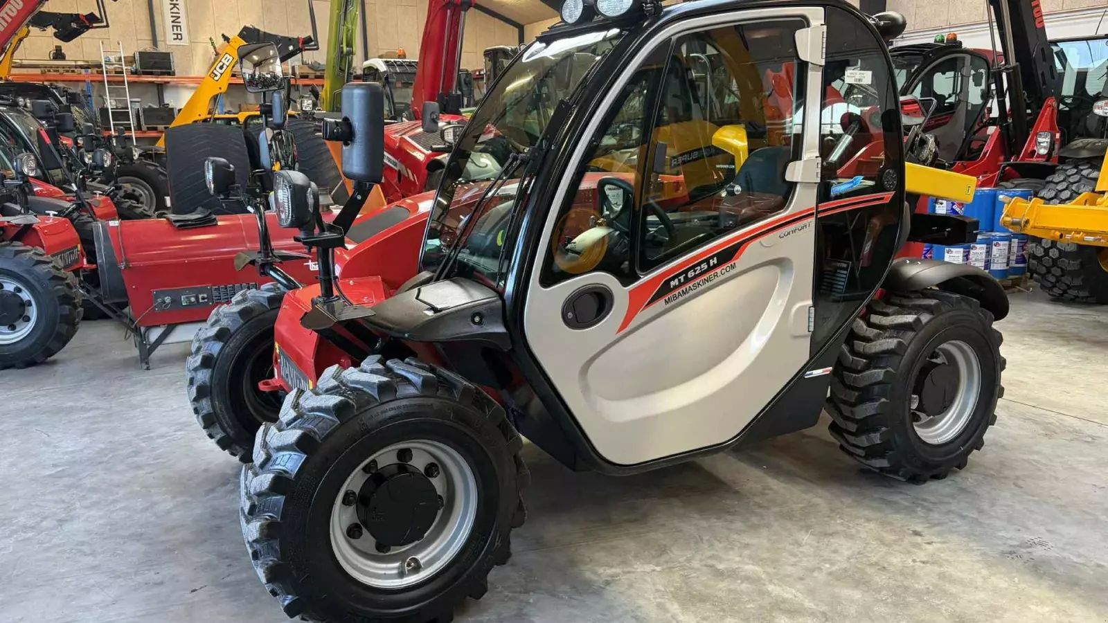 Manitou MT 625 H Telescopici 60.180 €