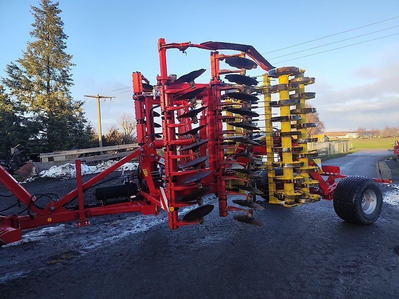 Pöttinger Terradisc  5001 T Brona talerzowa i talerzówka kompaktowa 34 500 €