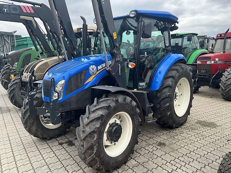 New Holland TD5.85 Tractor €38,445