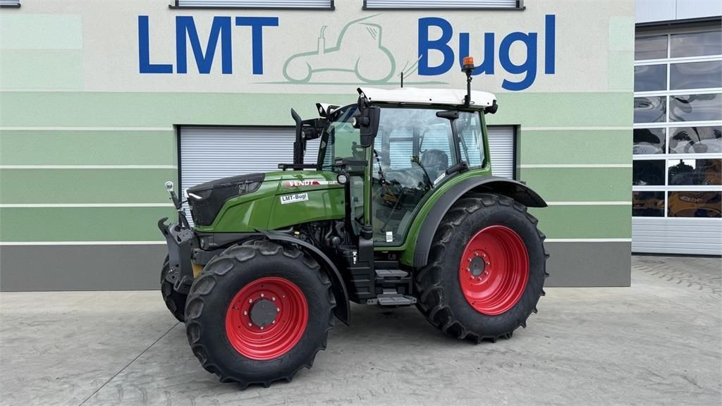 Fendt 211 Vario Tractor 116.583 €