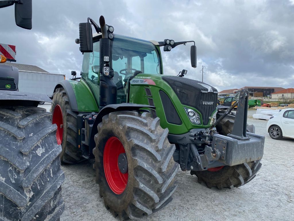 Fendt 720 Vario Profi Plus Tractor 115.000 €