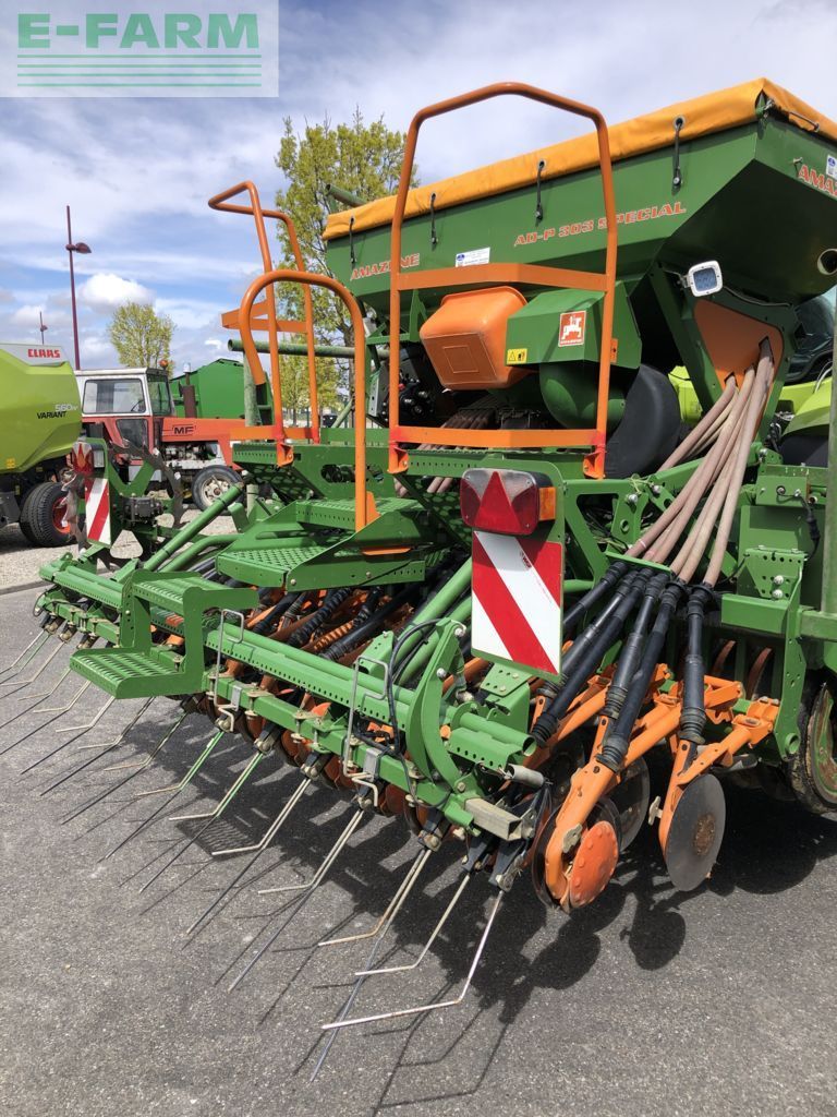 E-FARM: Amazone AD 303 Special - Kombi-såmaskine - id IXXRFCQ - 22.000 € - Produktionsår: 2010 - Frankrig