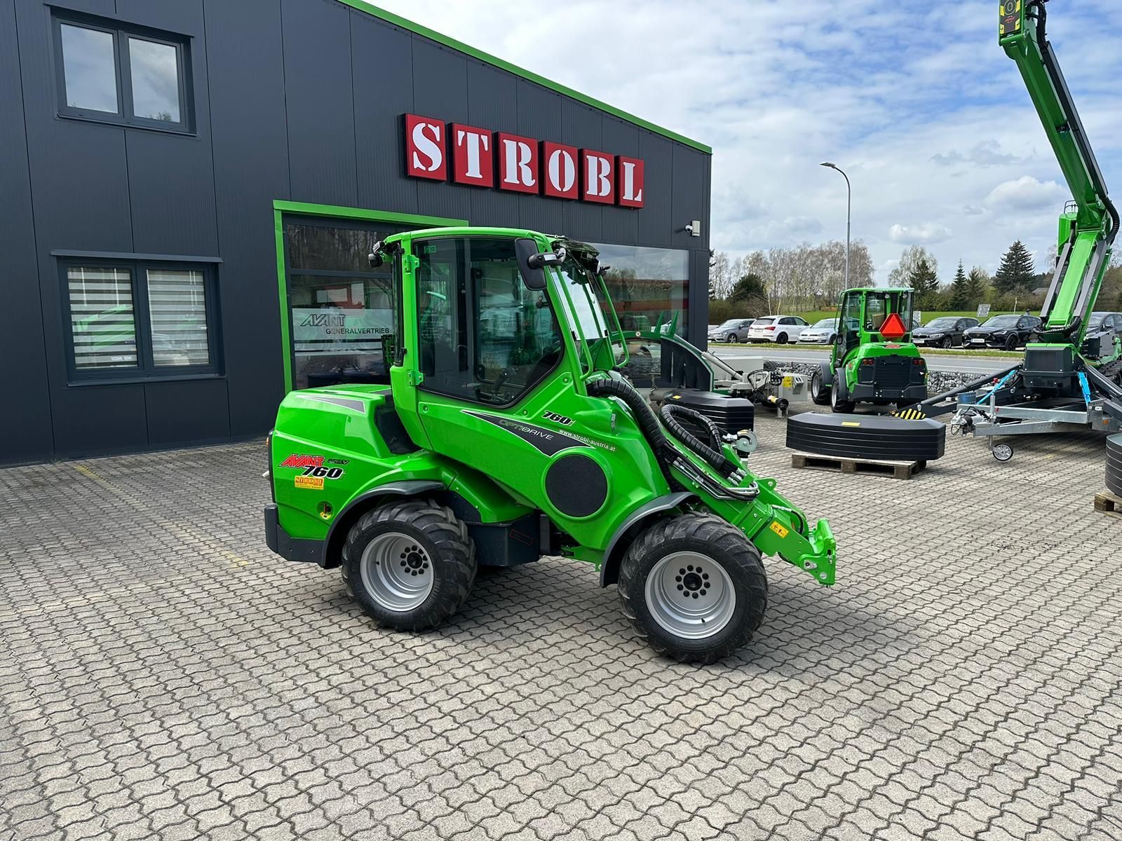 Avant avant 760i multifunktionslader mit gt kabine Τροχοφόρος φορτωτής