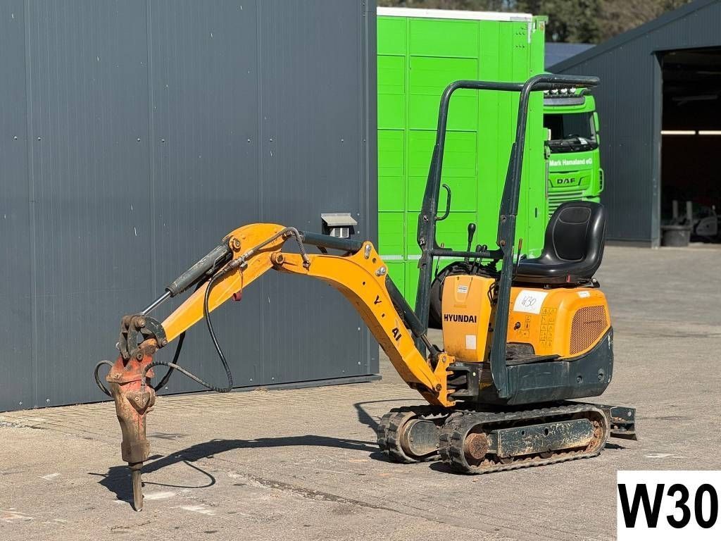 HYUNDAI hx 10 a Mini excavadora  15.000 €