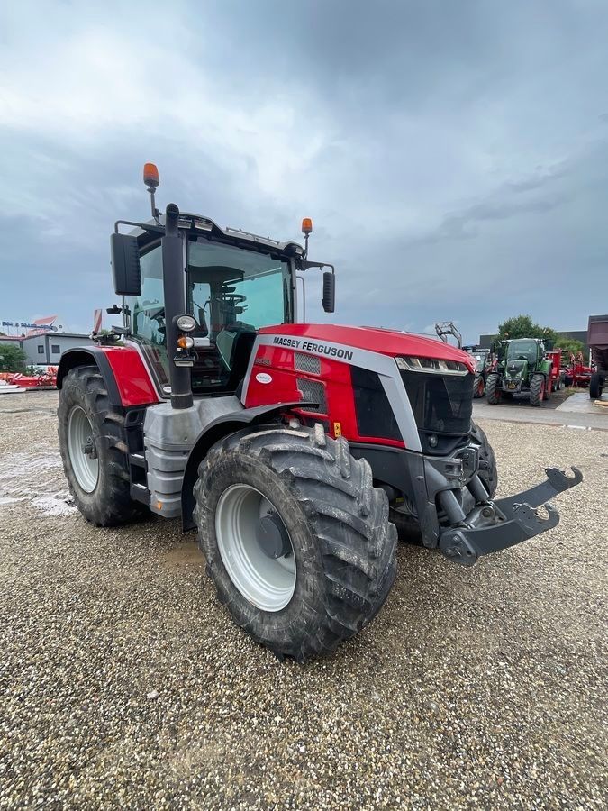 Massey Ferguson 8S.245 Tractor €117,000