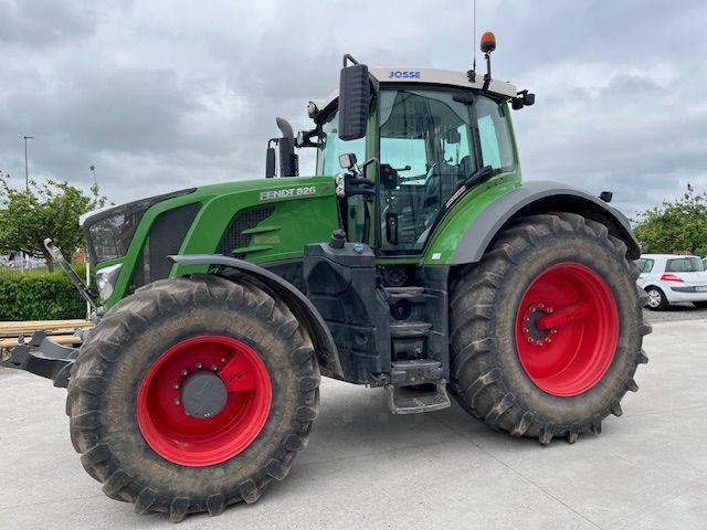 E-FARM: Fendt 826 Vario - Tracteur - id XEVDF8E - 141 000 € - Année: 2019 - Lecture du nombre d'heure: 3 160,Puissance du moteur (chevaux): 265,France