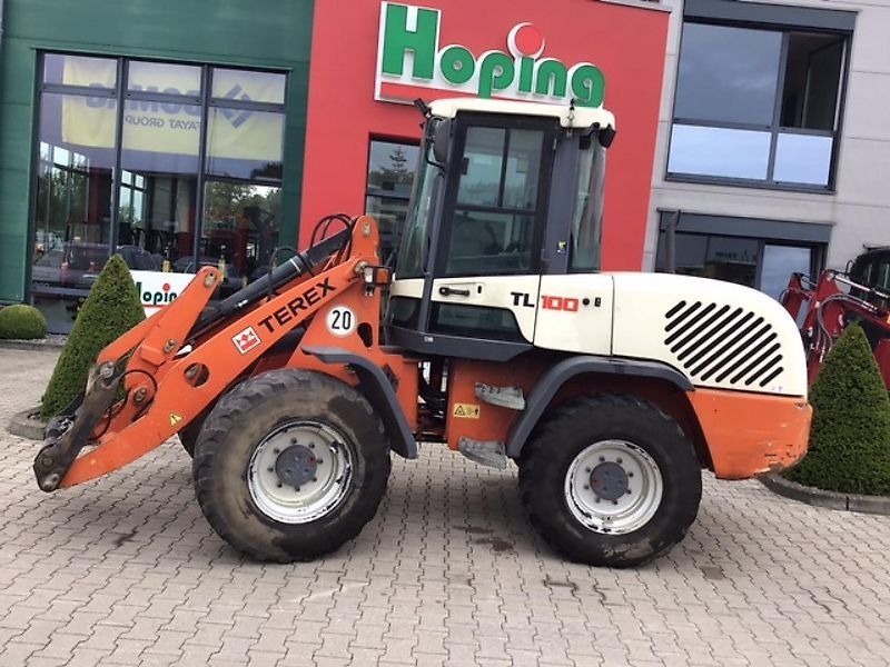 E-FARM: Terex tl100 - Chargeuse sur pneus - id FRAVSWF - 26 500 € - Année: 2011 - Lecture du nombre d'heure: 6 155,Allemagne