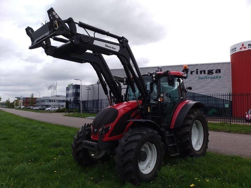 Valtra A114 Tractor €64,000