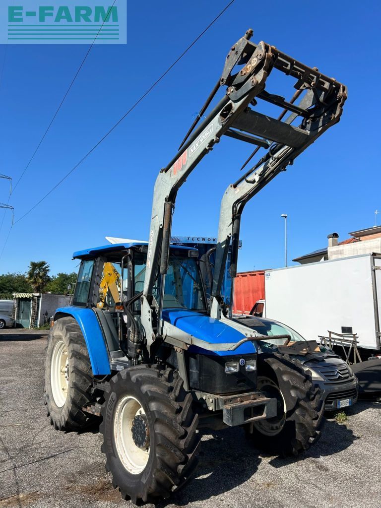 New Holland TL 100 Traktor