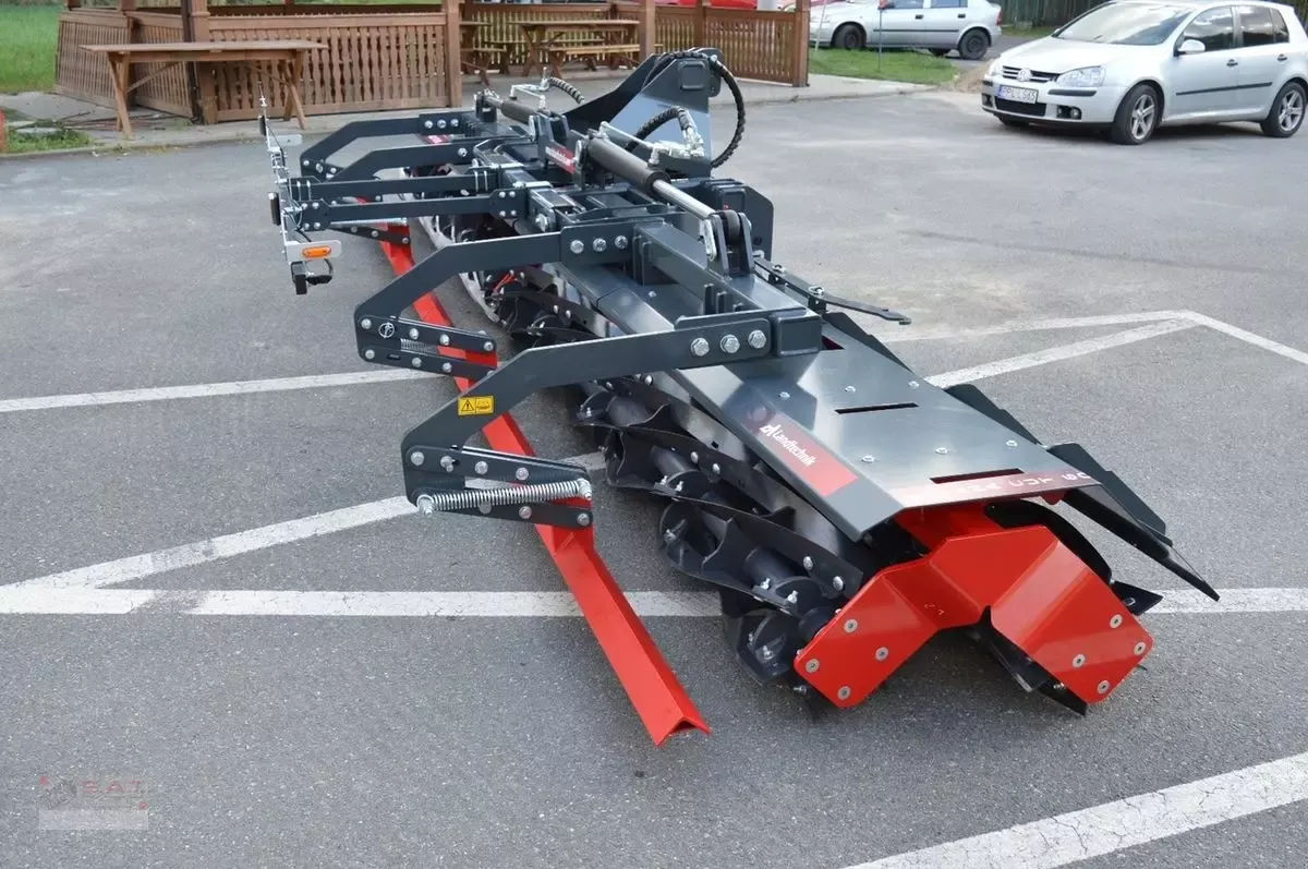 E-FARM: sonstige dalandtechnik katana 600h-messerwalze - Kosilnica z ličinkami - id URM4NSM - 18.833 € - Avstrija