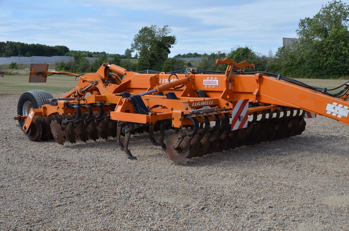 E-FARM: Simba sl400 cultivator 4m - Kultivátor - id IAMEM1B - 16 676 EUR - Gyártási év: 2008 - Egyesült Királyság