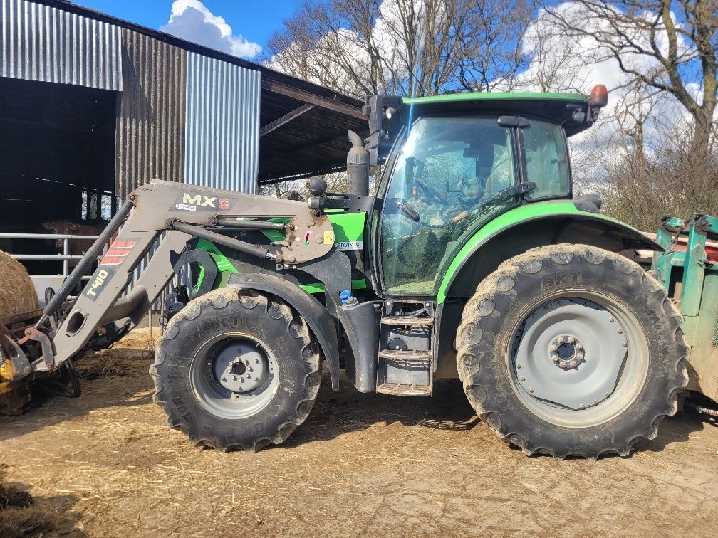 E-FARM: Deutz-Fahr Agrotron 6120 - Tracteur - id AUXFCZE - 53 000 € - Année: 2019 - Lecture du nombre d'heure: 4 948,Puissance du moteur (chevaux): 126,France