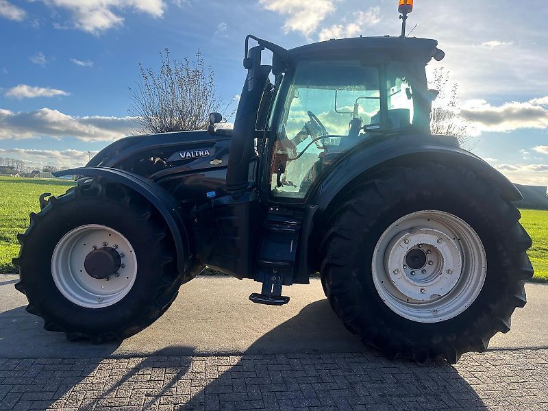 Valtra T214 Direct Τρακτέρ 74.000 €
