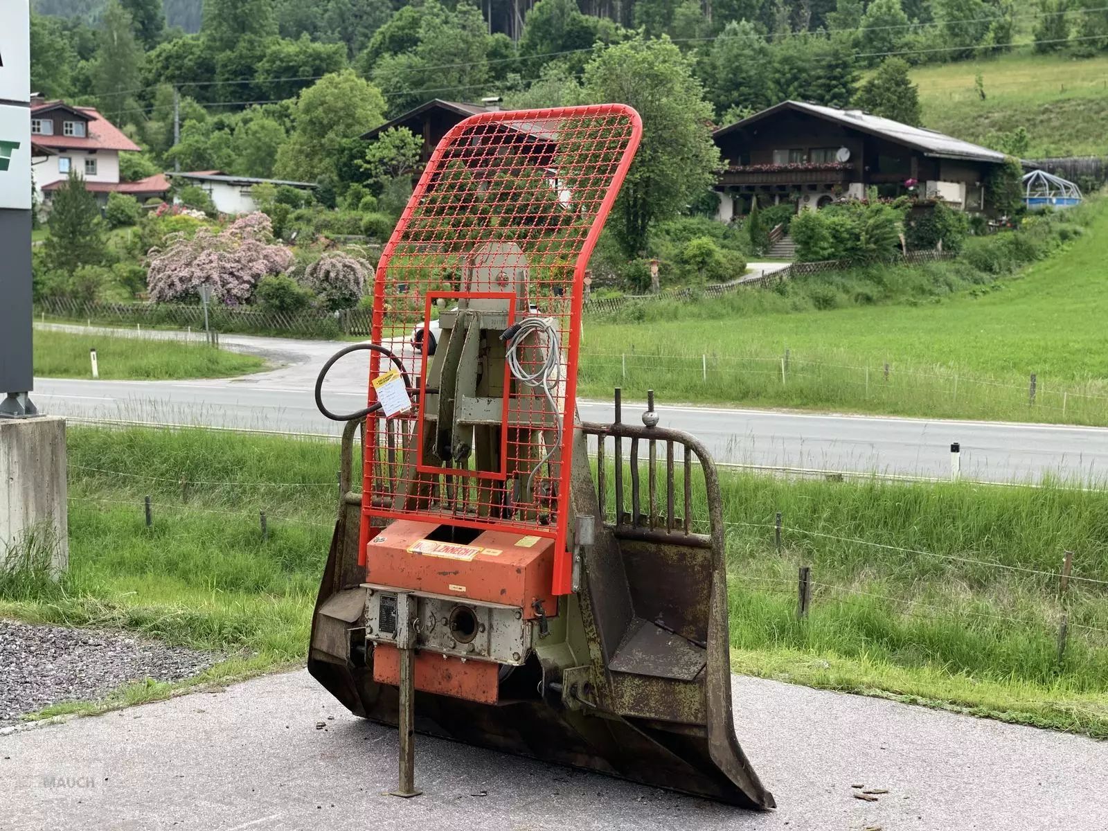 E-FARM: HOLZKNECHT seilwinde hs 307 - Equipos forestales - id FHQIWSC - 5487 € - Año: 2001 - Austria