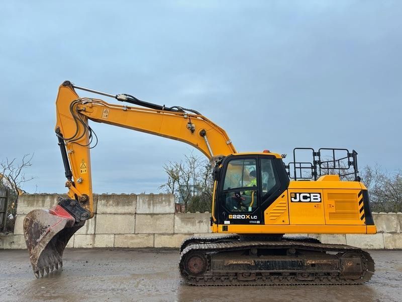 JCB 220x l Excavadora de orugas 65.310 €