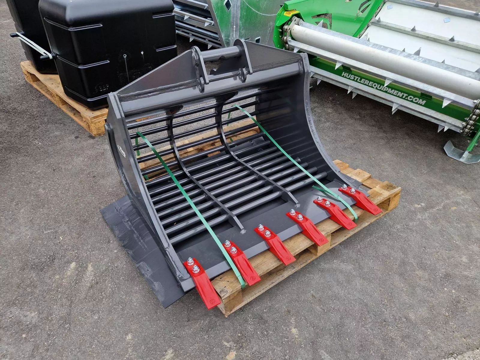 E-FARM: Lehnhoff sieblöffel 1000mm - Anbaugerät - id ABEDSBU - 1.792 € - Österreich
