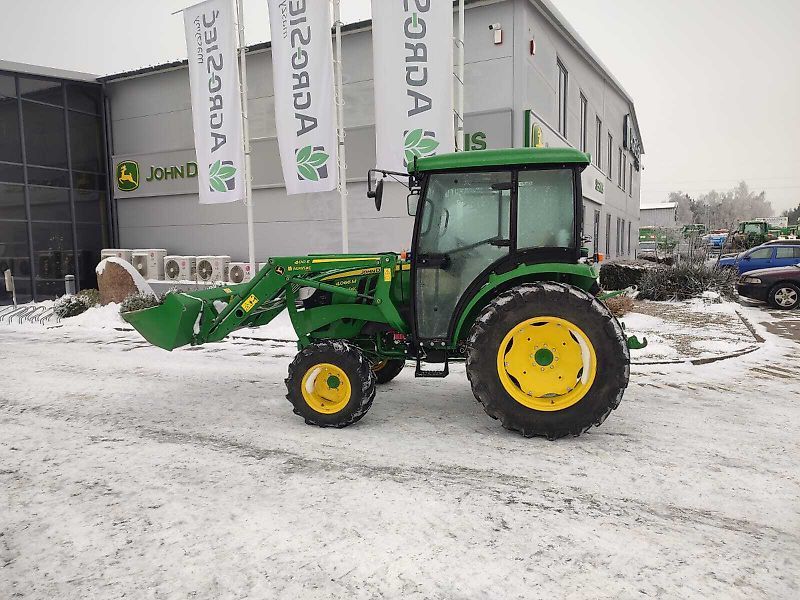 John Deere 4066 M Tractor €36,504
