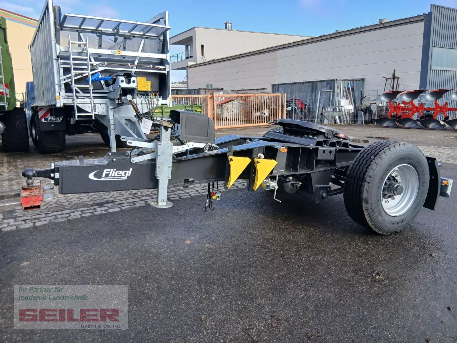 Fliegl dolly einachs Przyczepa 14 500 €