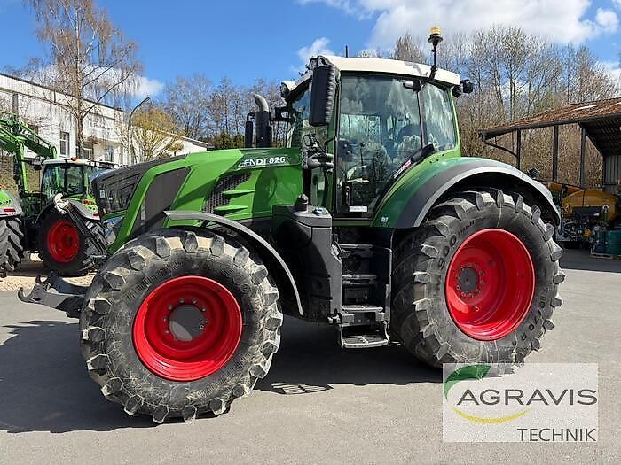 Fendt 826 Vario Traktor