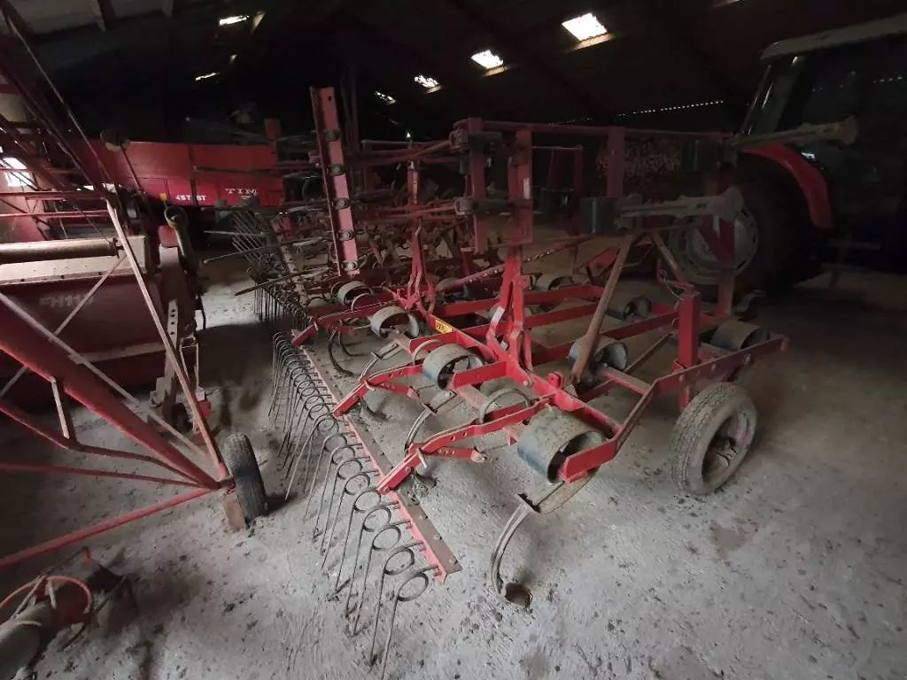 E-FARM: KONGSKILDE vibroflex 13 - Запчасть - id DMST2ND - Дания