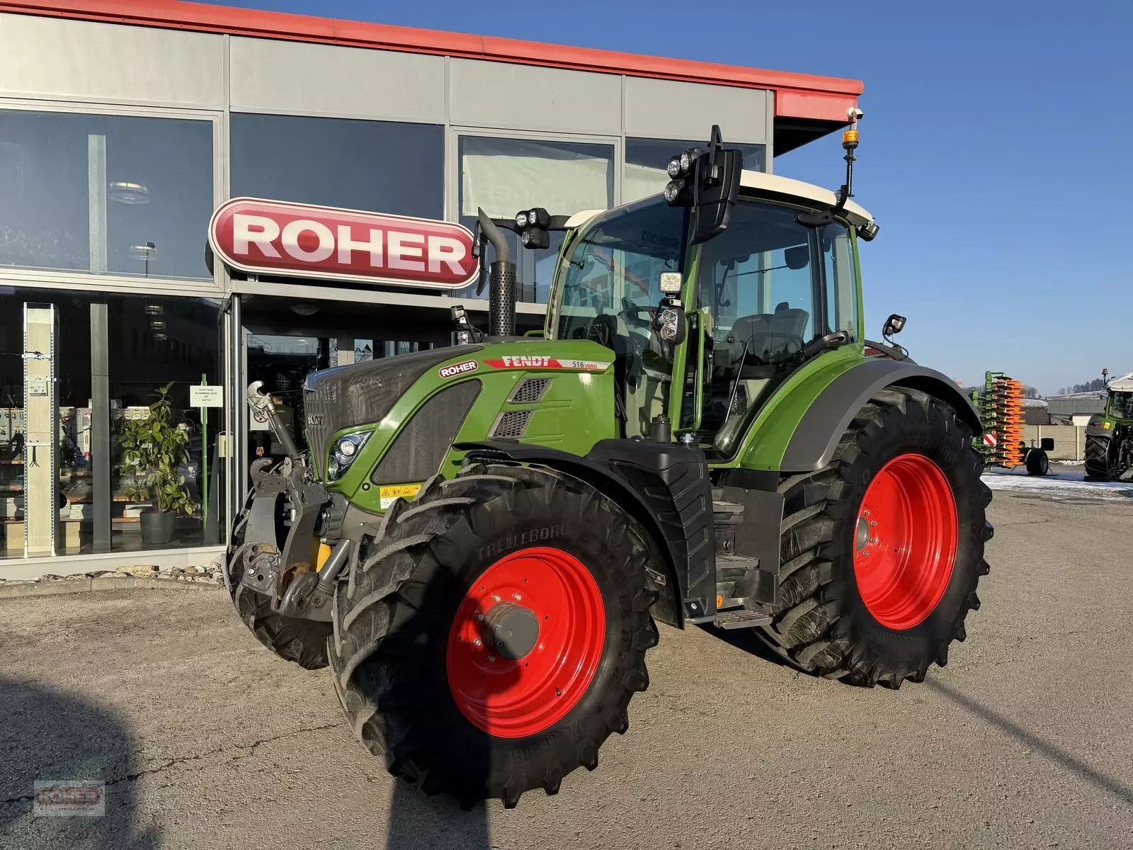 Fendt 514 Vario Profi Plus Tractor €132,212
