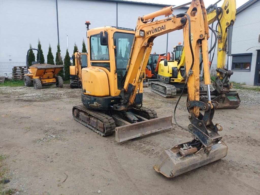HYUNDAI r25z-9 ak Mini excavator €22,376