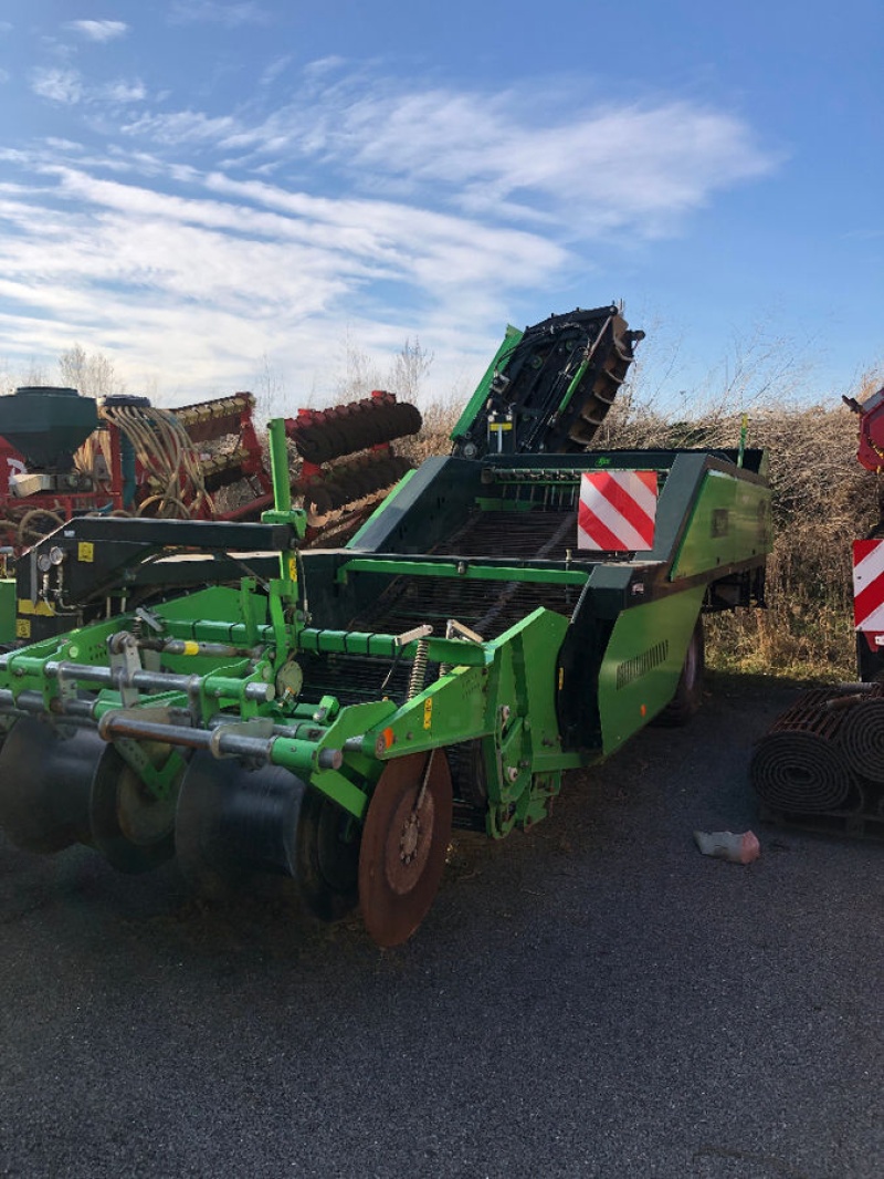 AVR esprit potatoharvester €40,000