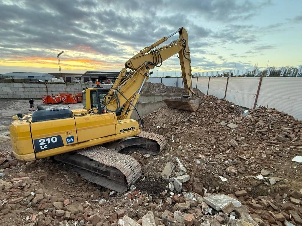 KOMATSU lc 210 Koparka gąsienicowa 32 500 €