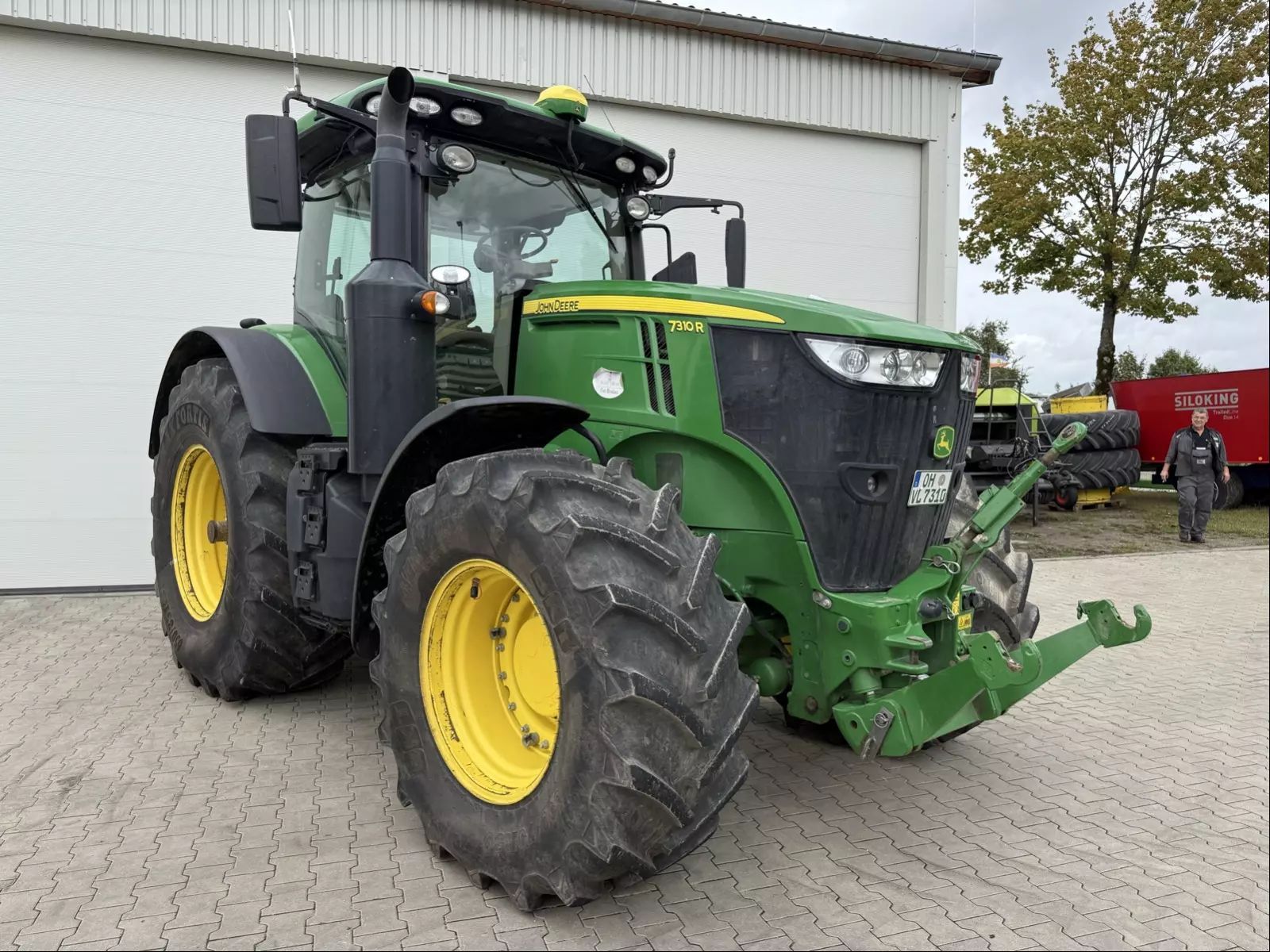 John Deere 7310 R Traktor 99 800 €