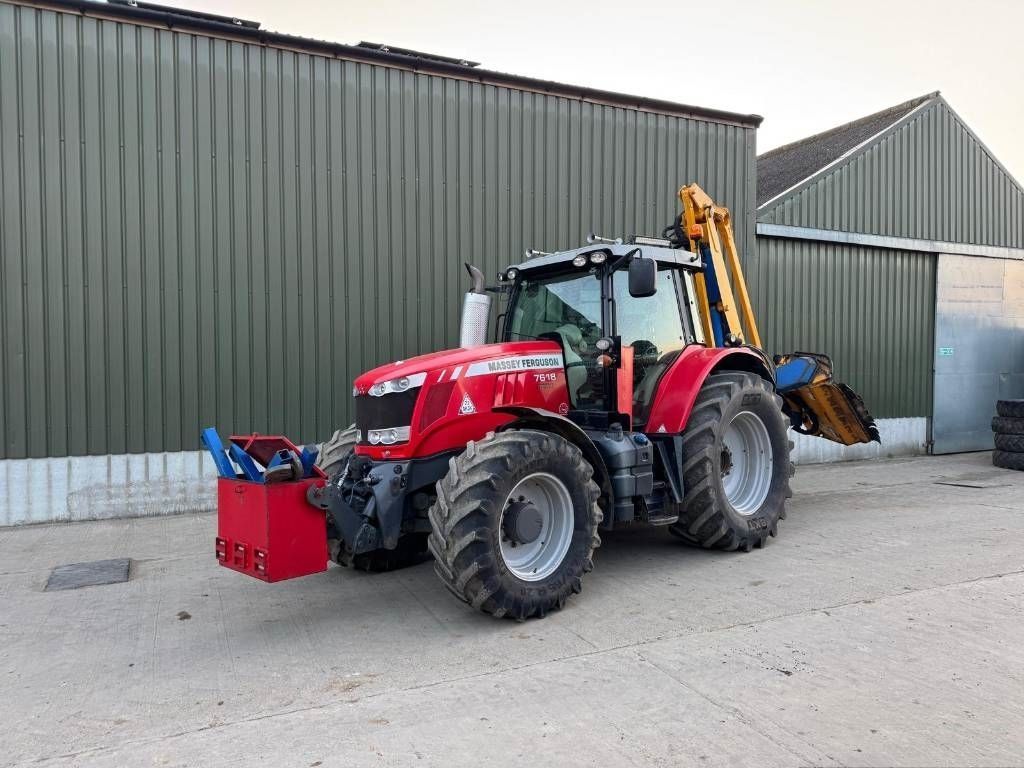 E-FARM: Massey Ferguson 7618 Dyna-VT - Traktor - id FJNWBLG - 46.866 € - Leto izgradnje: 2013 - Število ur motorja: 12.765,Združeno kraljestvo