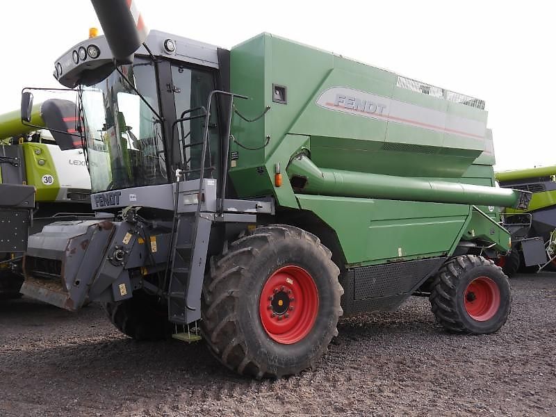 E-FARM: Fendt 8350 - Moissoneuse-batteuse - id XARTEWD - Année: 2006 - Lecture du nombre d'heure: 1 776,Puissance du moteur (chevaux): 350,Allemagne
