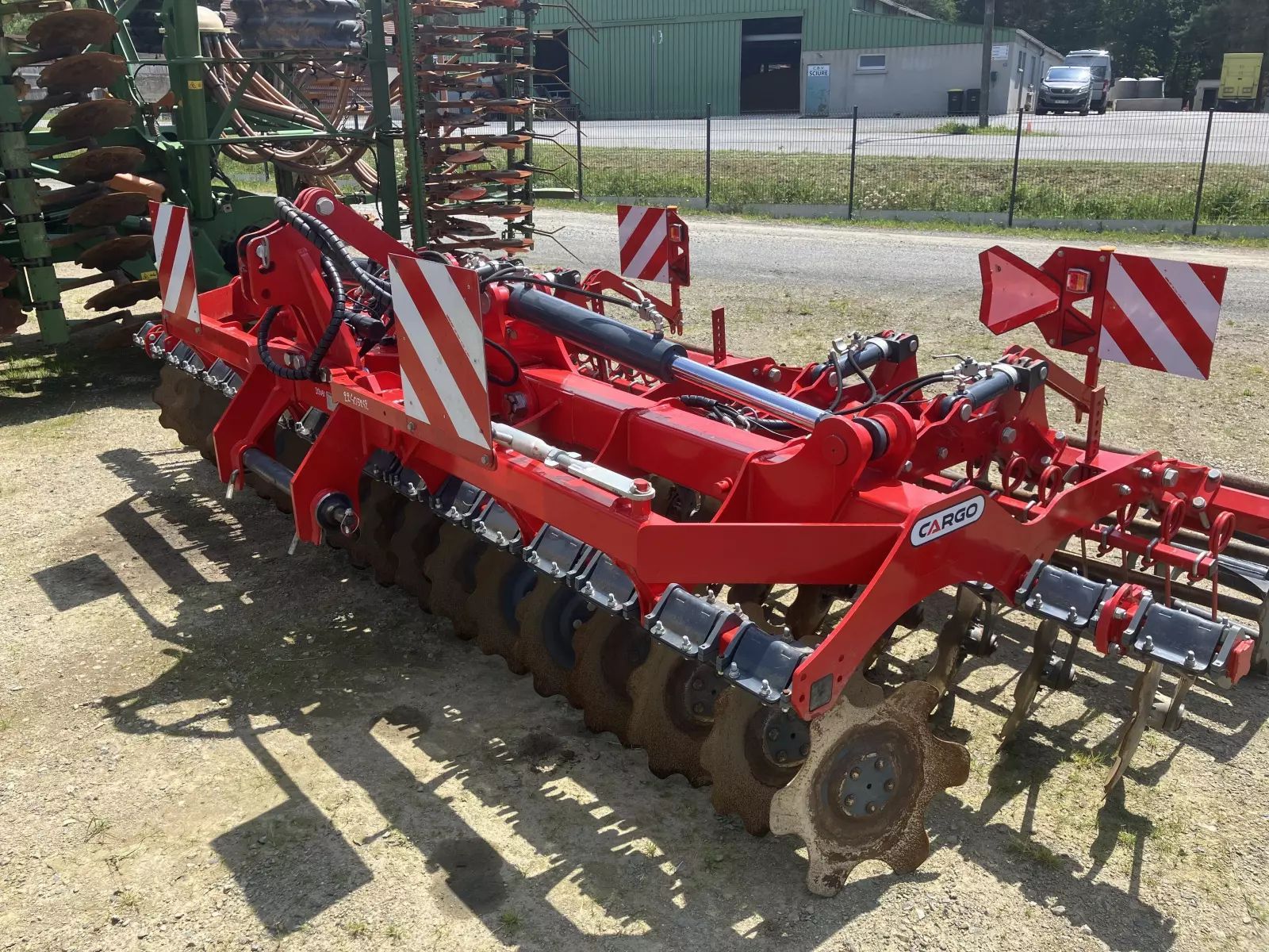 E-FARM: Unia dechaumeur unia cargo txl45 - Cultivateur - id DZFPSXK - 20 000 € - Année: 2021 - France