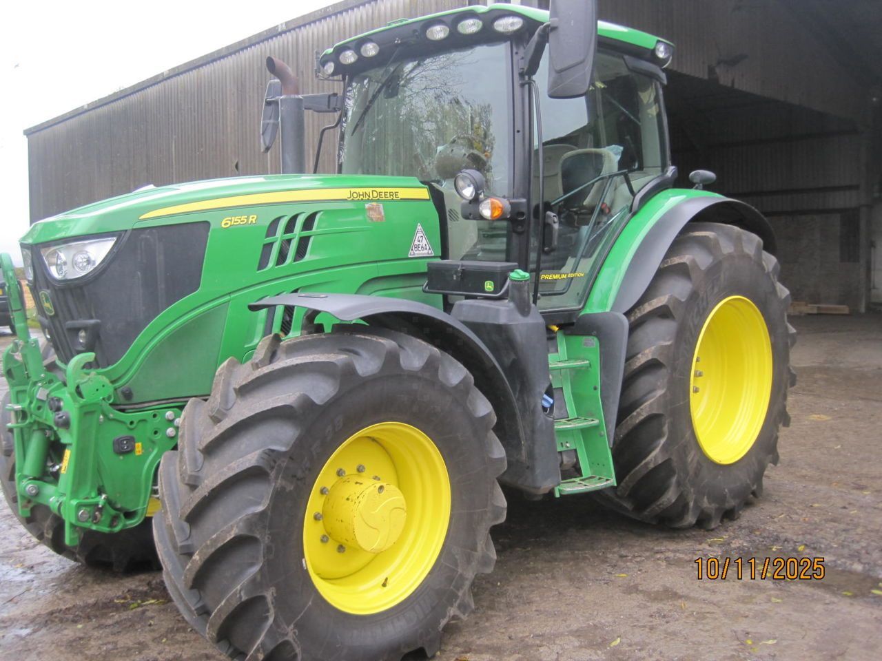 John Deere 6155R Tractor €94,817