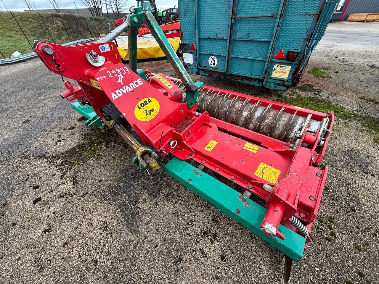 E-FARM: Kverneland ngh 101 advance - Power harrow - id V9TVTJN - €7,200 - Year of construction: 2013 - France