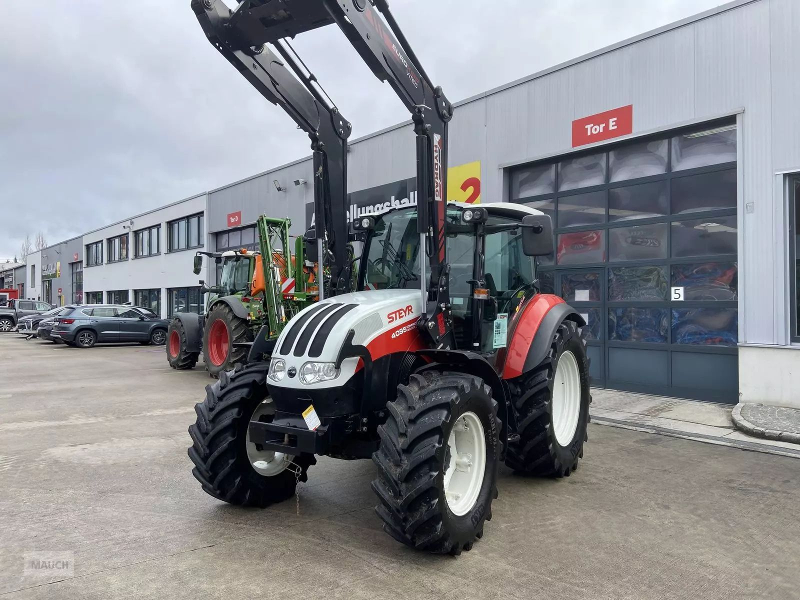 Steyr Kompakt 4095 Traktor 55 664 €