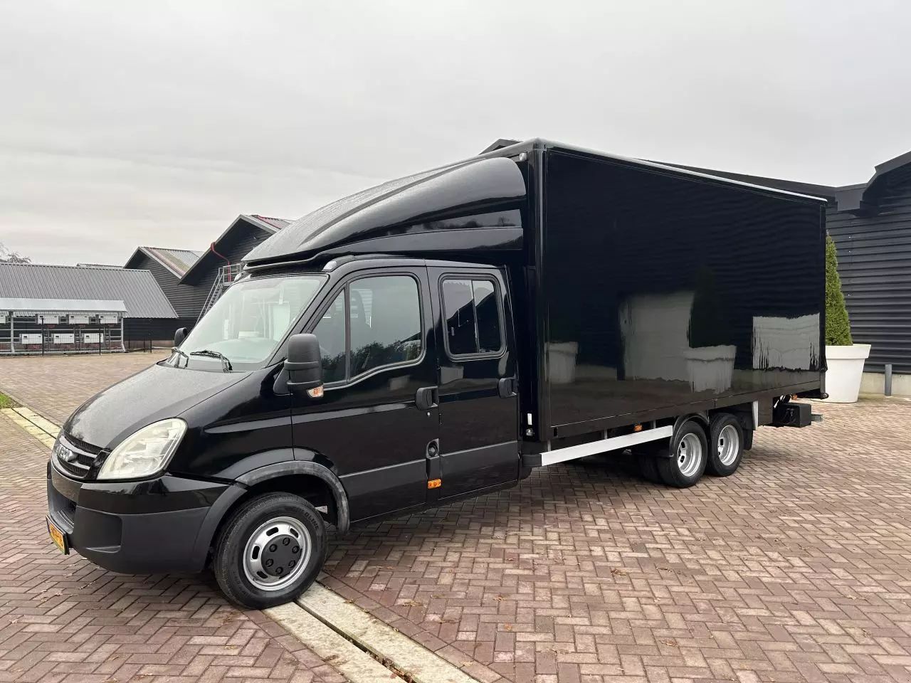 E-FARM: sonstige dubbele cabine clixtar dubbele cabine clixtar iveco 40c18 met laadklep 750 kg - Remolque - id E74DVHS - 27.950 € - Año: 2008 - Países Bajos