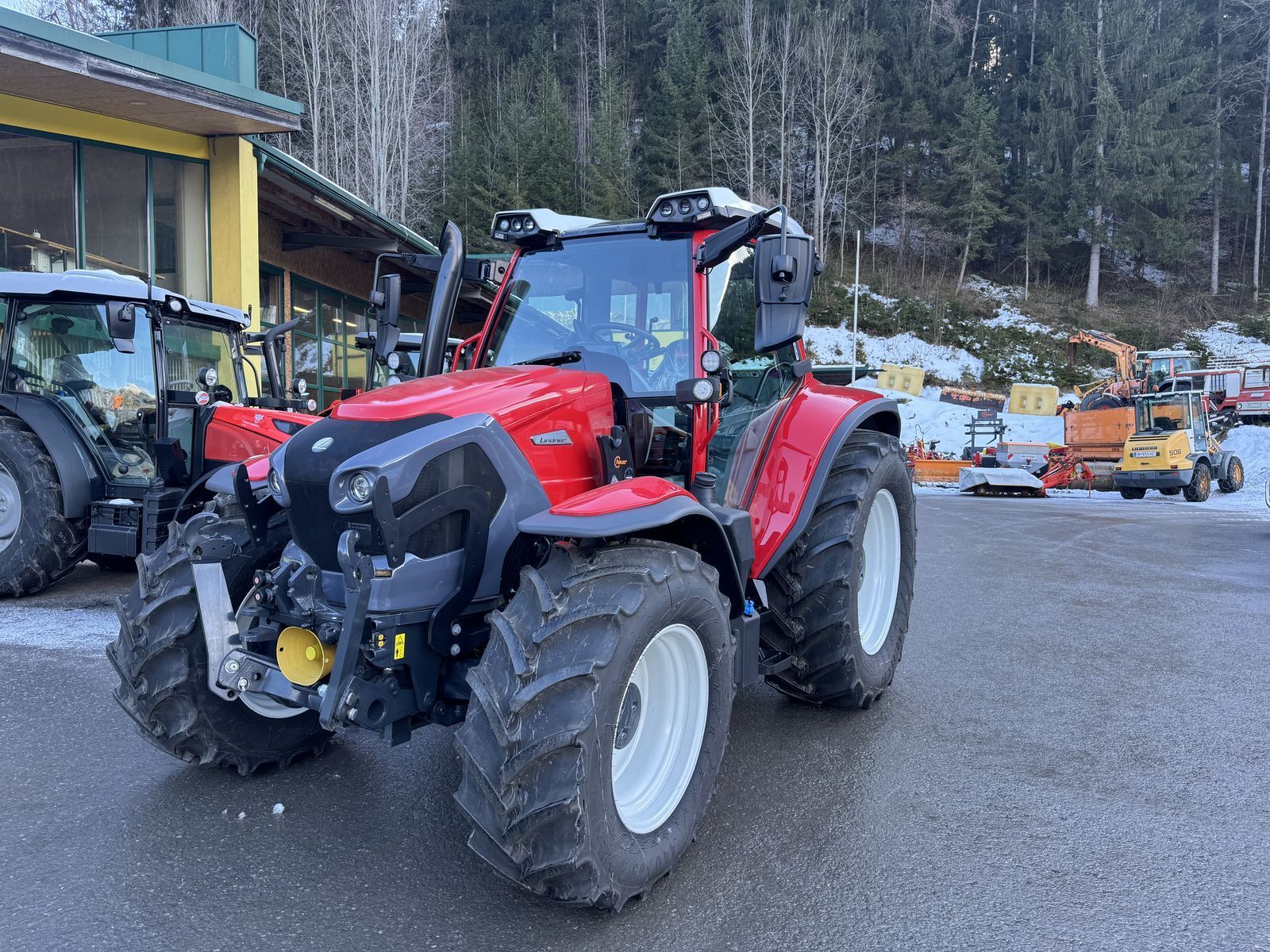 Lindner Lintrac 130 Tractor 116.667 €