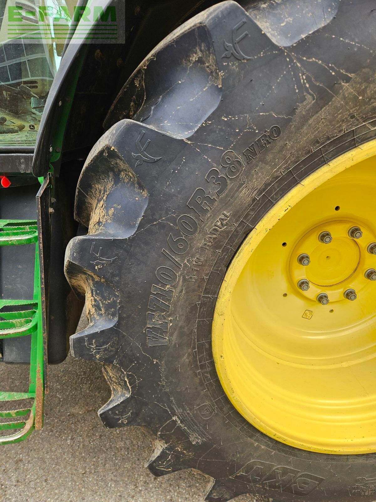 BKT Wheel and track €6,900