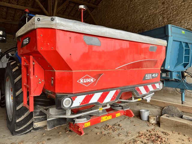 Kuhn axis 40.2 m-emc-w Fertiliser spreader €15,000