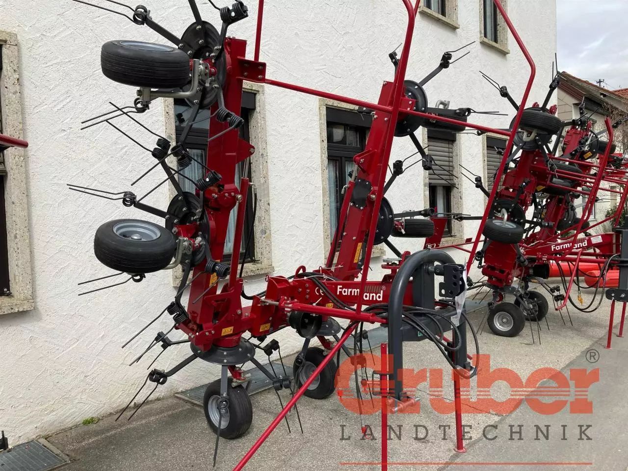 E-FARM: Farmland fpm kh 600/6 - Tedder - id SQMC3PD - 7650 € - Año: 2022 - Alemania
