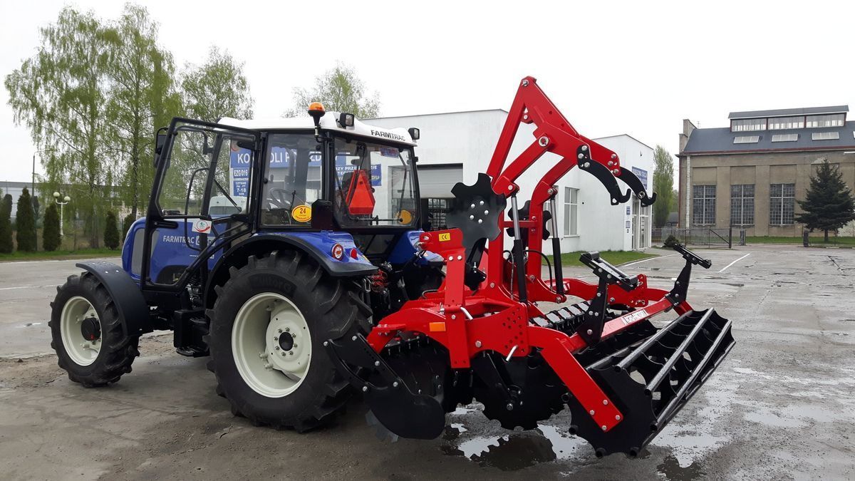dominator scheibenegge 300cm -500cm neu aktion Talířová a disková brána 5 950 €