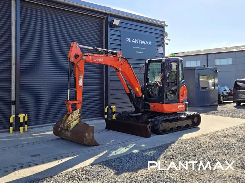 Kubota U48-4 Mini excavator €28,714