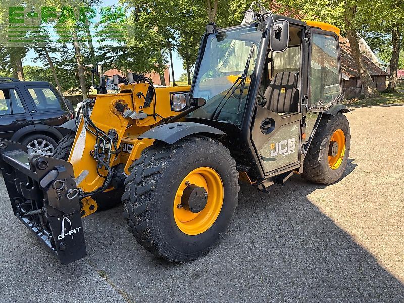 JCB 527-58 AGRI Chargeur télescopique  53 361 €