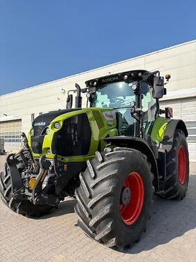 Claas Axion 800 Trattore