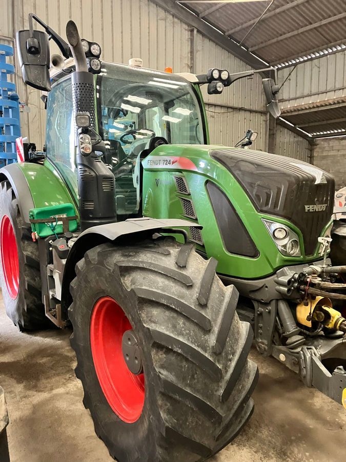 Fendt 724 Vario Profi Plus Traktor 129.000 €